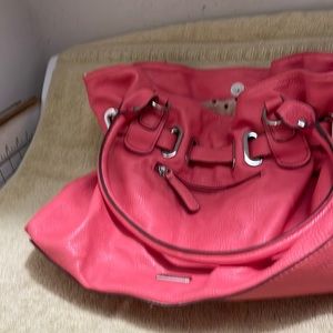 Jessica Simpson shoulder bag.